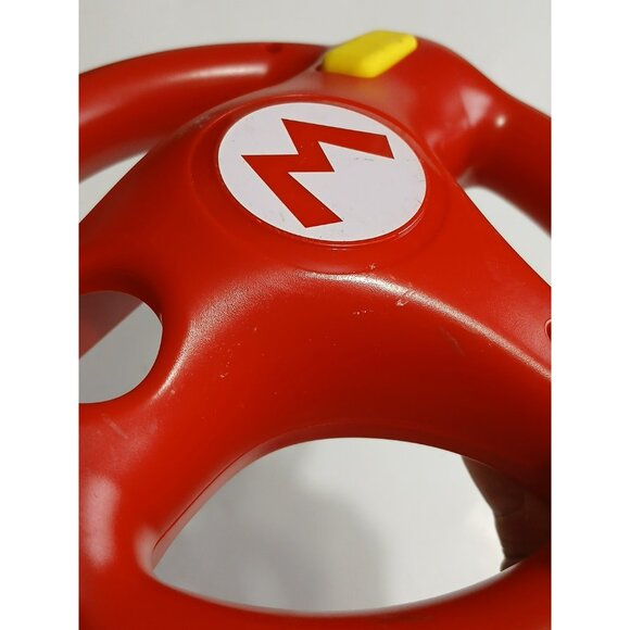 Nintendo Wii + Wii U Mario Kart 8 Mario Red Steering Wheel Hori - Picture 9 of 10